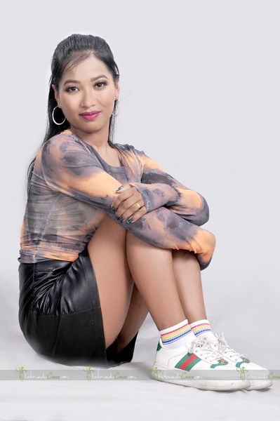 Avery gurung – Gallery 4
